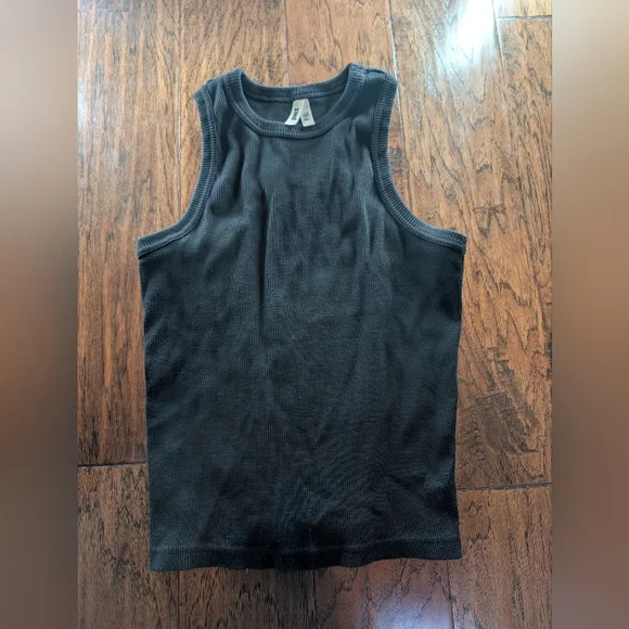 Pact Perfect Rib Racerback Black Women's Tank Top - Picture 3 of 7